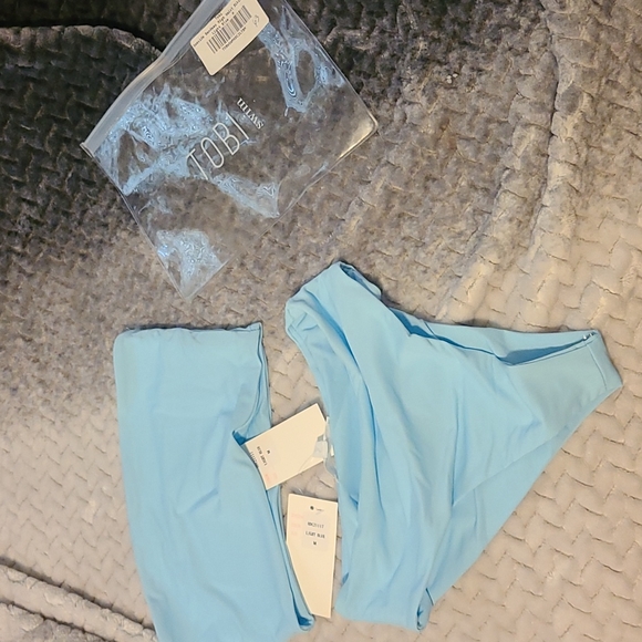 👙TOBI bikini 👙 - Picture 3 of 4